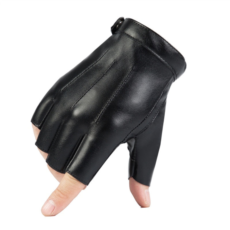 Women Leather Gloves Fashion Fingerless Star Hollow Gloves Party Show Breathable Half Finger Mittens Women gants moto